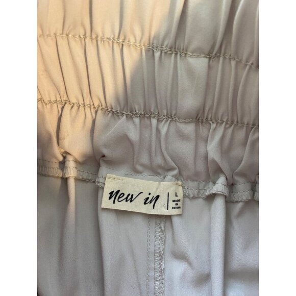 New In Women's High-Waisted Elastic Cuff Jogger Pants Size L Beige Casual - Picture 3 of 13